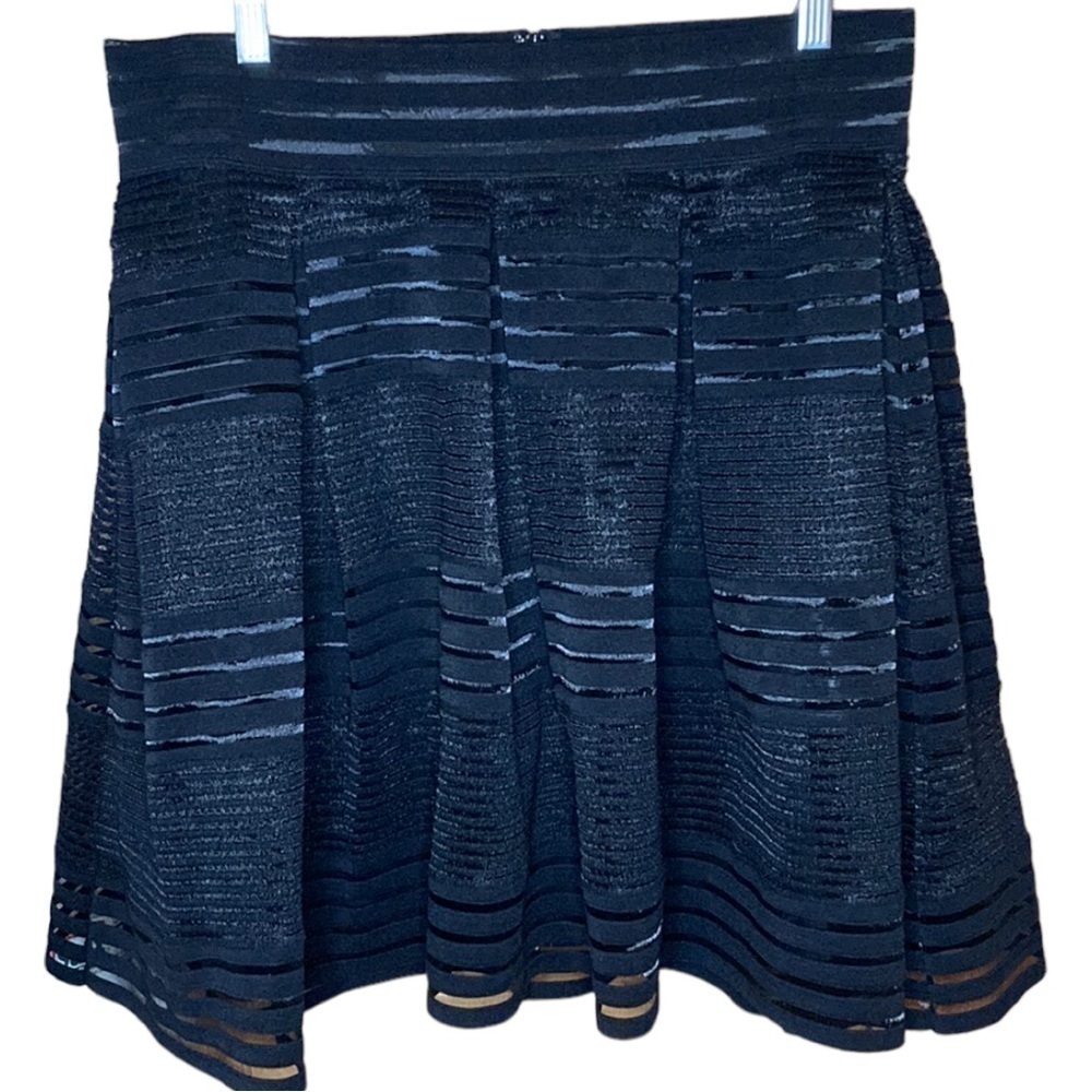 Torrid | Black Box Pleat Mesh Overlay Skirt Size 10
